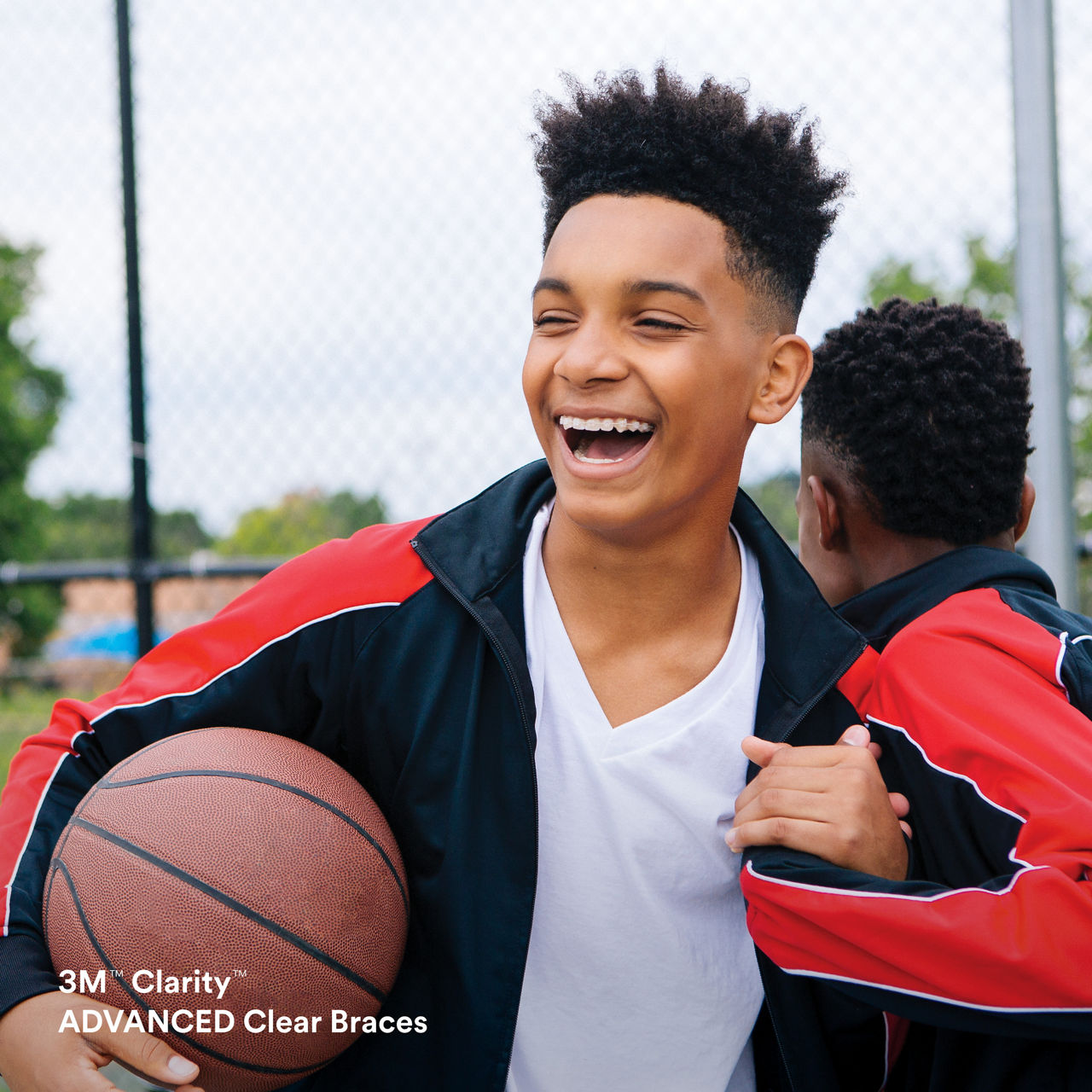 3M™ Clarity™ ADVANCED Clear Braces teen model 4 for social posts