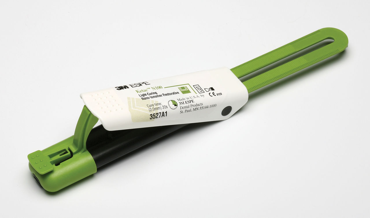 Nano Ionómero Fotocurable 3M™ Ketac™ N100