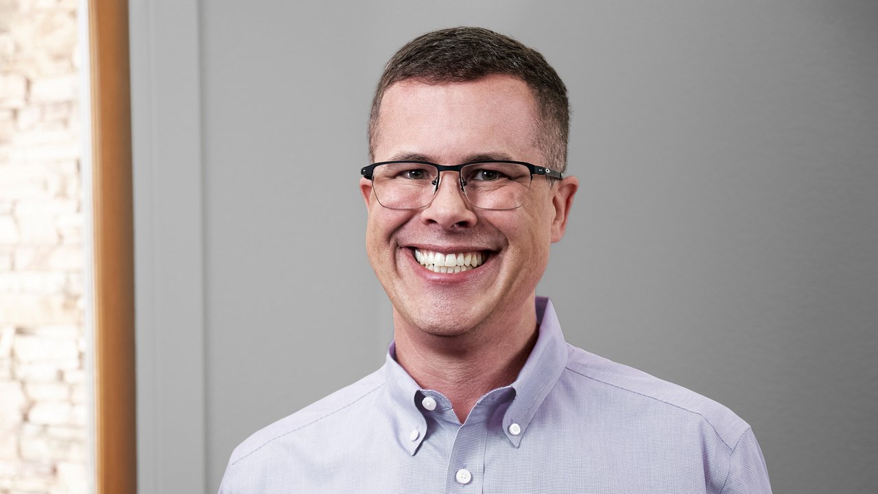 Headshot image of Doug Bartlett