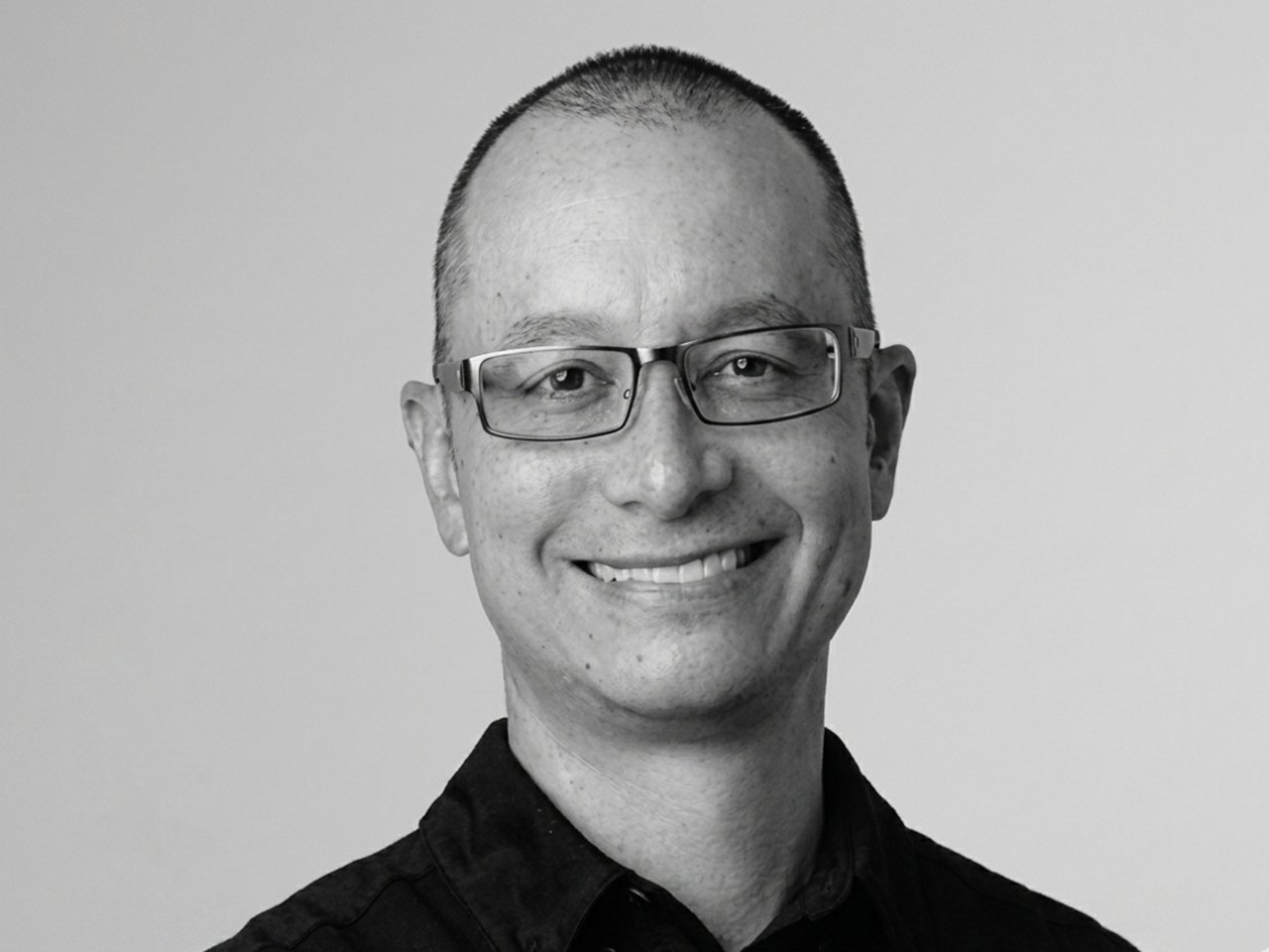 1600x1200 headshot image of Dr. Palaganas