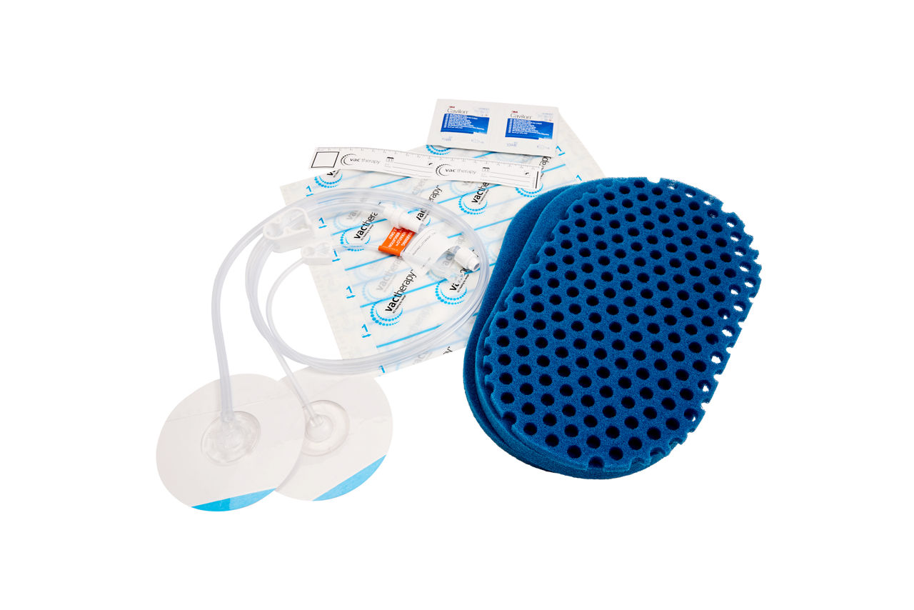 Veraflo Cleanse Choice™ Dressing Kit Large Contents, with Cavilon, straight elevated
